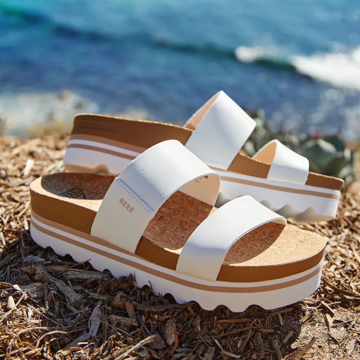 REEF Cushion Vista Hi | Women Slides | Sandals