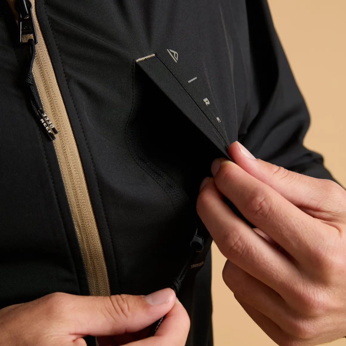 REEF Garvey UPF 40 Full Zip Jacket | Outerwear | Surf Shirts & Upf Apparel